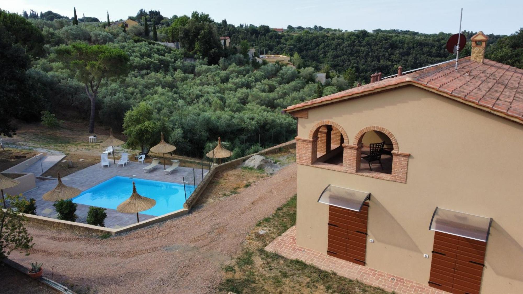 Agriturismo I Cerroni モンテスクダイオ エクステリア 写真