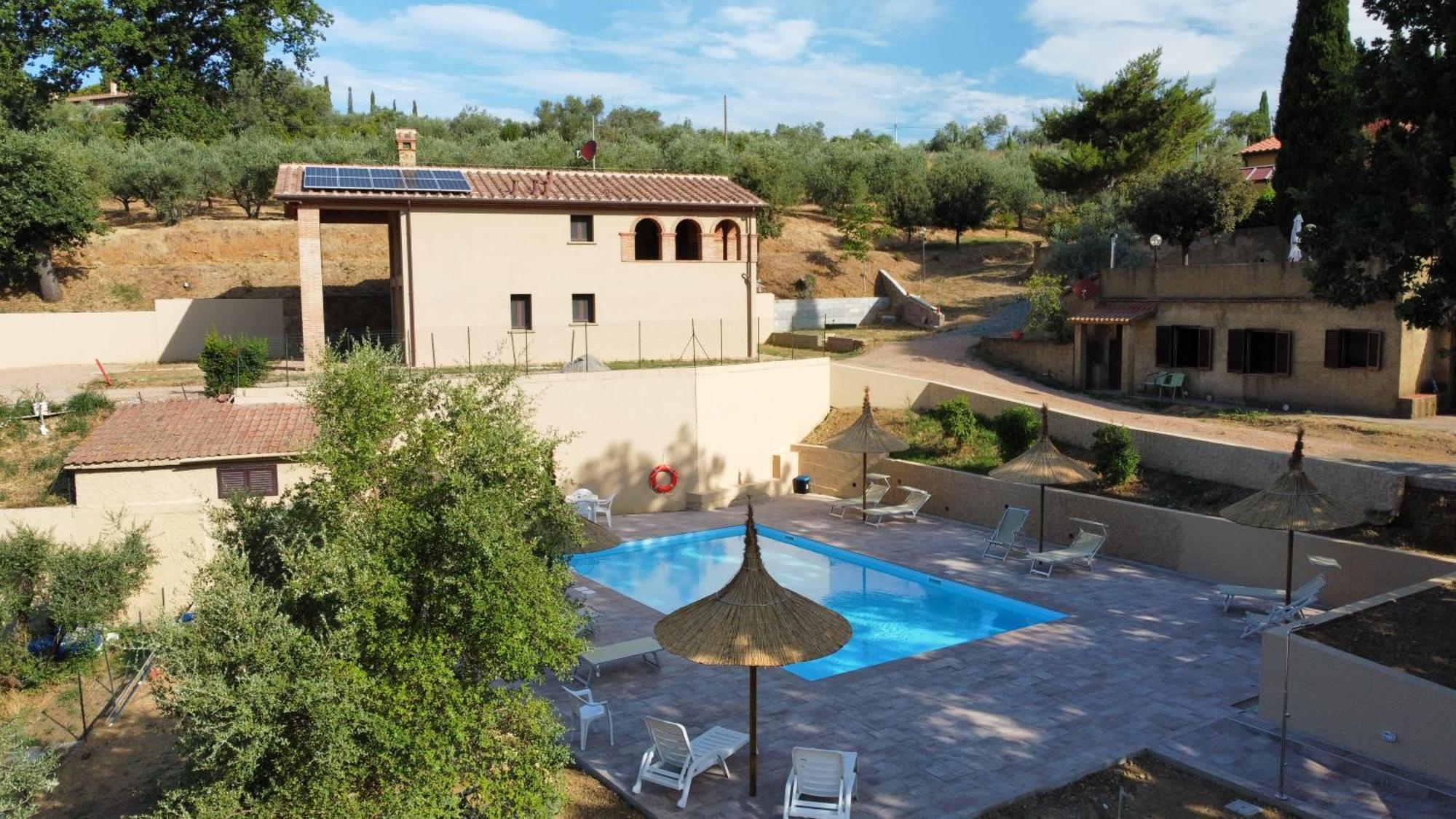 Agriturismo I Cerroni モンテスクダイオ エクステリア 写真