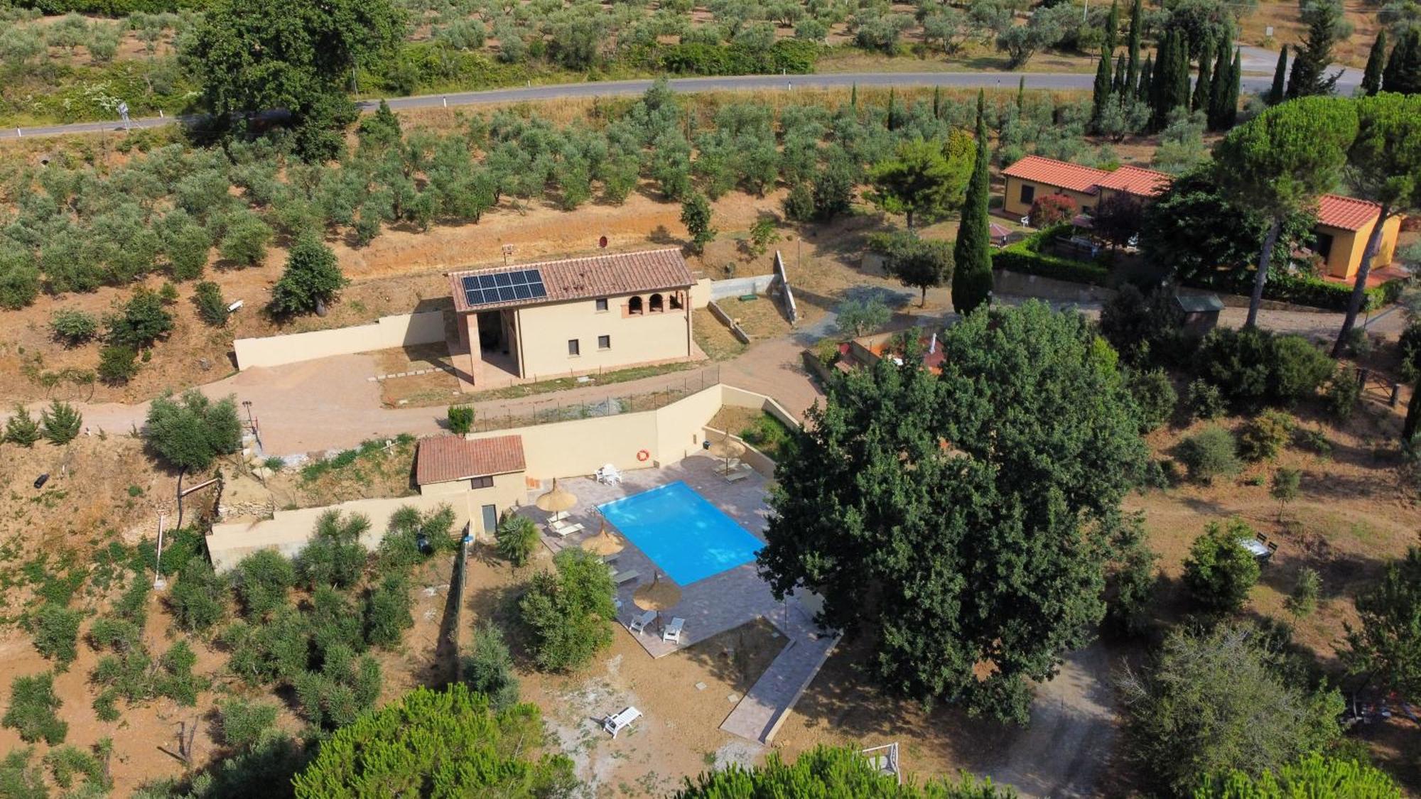 Agriturismo I Cerroni モンテスクダイオ エクステリア 写真