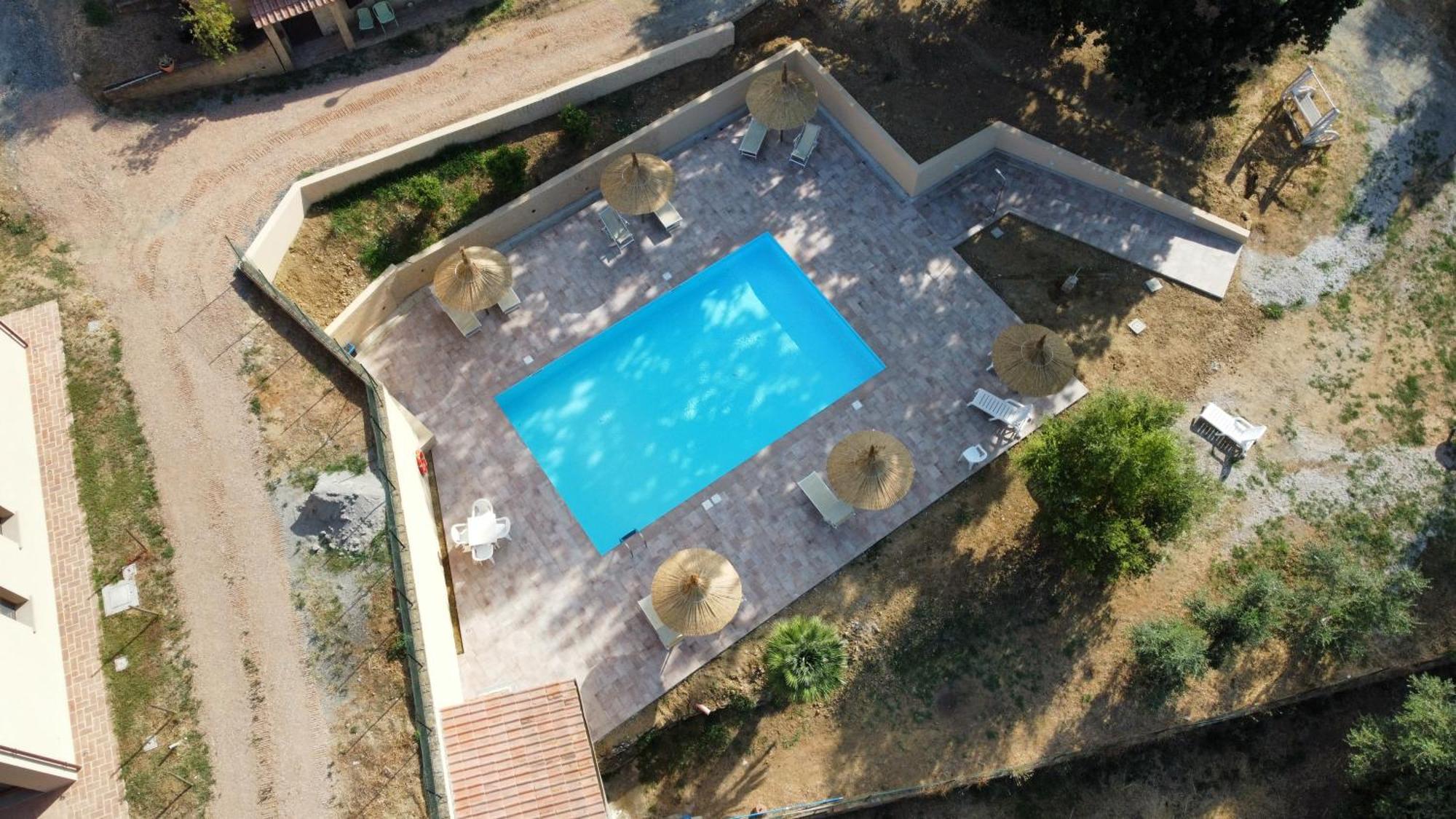 Agriturismo I Cerroni モンテスクダイオ エクステリア 写真