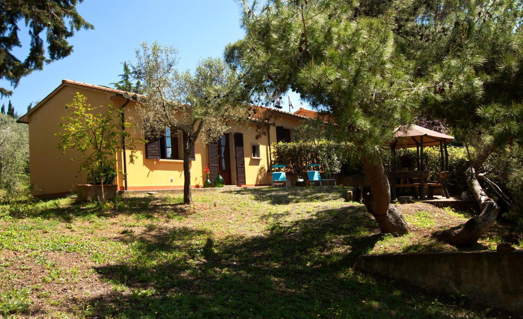 Agriturismo I Cerroni モンテスクダイオ エクステリア 写真