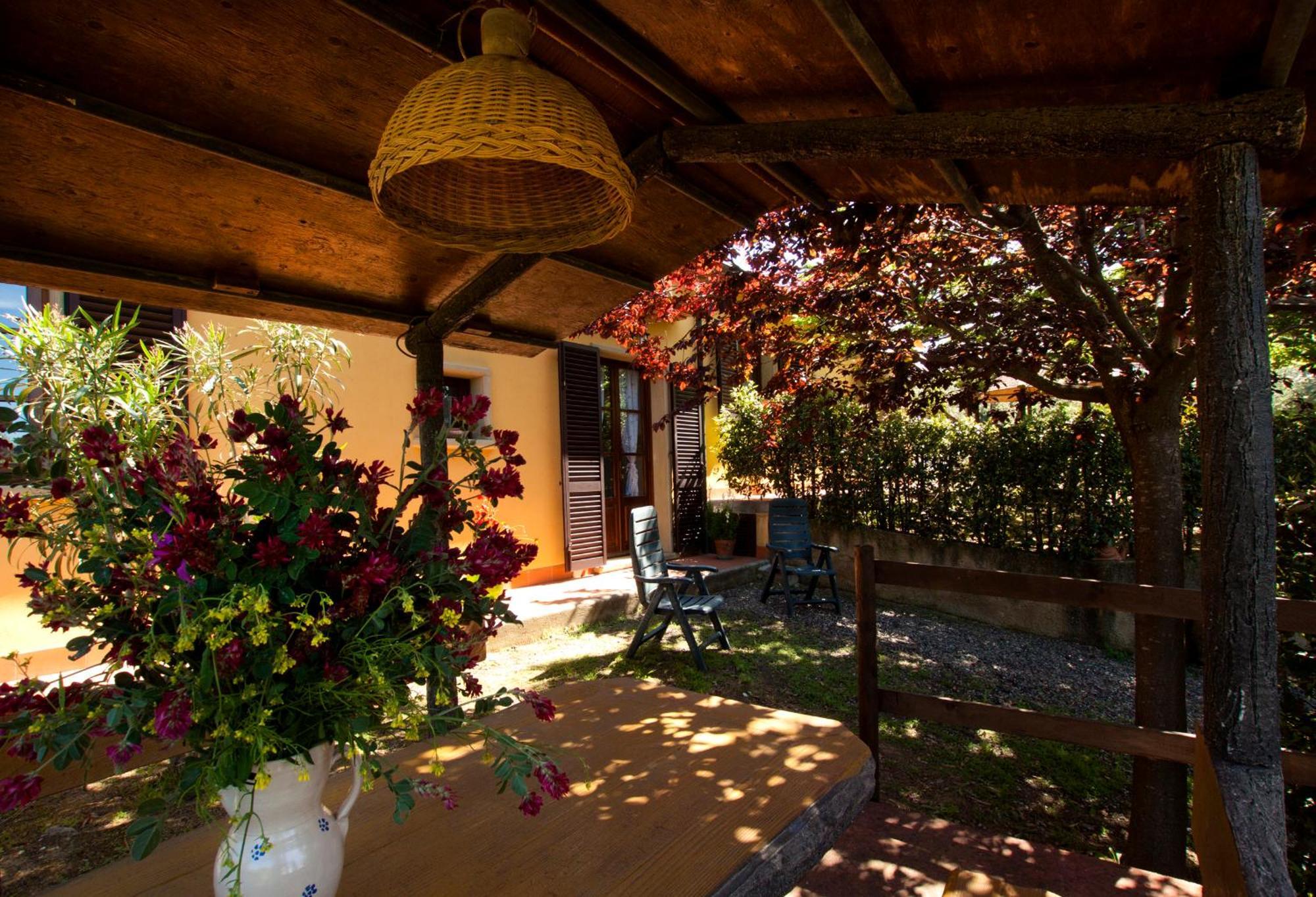 Agriturismo I Cerroni モンテスクダイオ エクステリア 写真